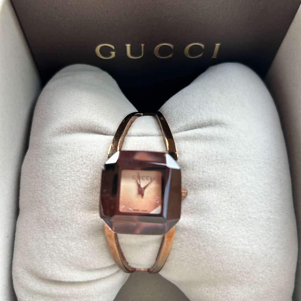 Gucci Watch with box